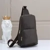 Wysokiej jakości moda nowa skórzana torba na luzę Mężczyzn Klasycy projektanci krzyżowe torby na klatkę piersiową sportowe pakiety podróży na zewnątrz Wal325D