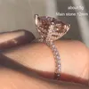 Bröllopsringar för kvinnor Champagne Cubic Zirconia Square Stone Luxury Jewelry Bridal Engagement Ring Drop 3100 Rita22