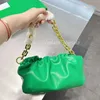 Mulher Bolsa de bolsa em nuvem bolsa Bolsa de luxo bolsa de luxo bolsa de ombro de tamanho médio bolsas lisas macias bolsa 2022 de alta qualidade