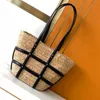 Kvinnor Handväskor Panier Tote Shopping Bag Handväska Raffia Woven Hobo Fashion Stora strandstråväskor Luxur Designer Travel Crossbody Shoulder Bag Läderhandtag