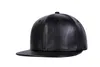 Blanc Noir En Cuir Snapback Hommes Femmes Casquette De Baseball Sport Hip Hop Mâle Femelle Rue Chapeaux Chapeaux De Soleil