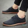 Nouvelle robe de printemps pour hommes mode d'affaires chaussures décontractées pour hommes chaussures respirantes britanniques chaussures de mode coréenne pour hommes