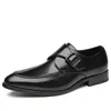 Chaussures habillées faites à la main 2022 nouveau style britannique boucle chaussures en cuir d'affaires hommes formels bureau unique tendance professionnelle 220810