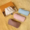 Luxury Designer Sunglasses Case Brand Letter Flower Unisex Fashion Sunglass Box Packing PU Leather Glasses Bag Eyewear Accessories