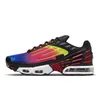 2021 air max plus 3 tn chaussures de course pour hommes Triple Blanc Noir Rouge Crimson Ghost Green Hyper Blue Michigan Multi Color baskets d'extérieur pour hommes