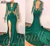 Abiti da ballo sexy con scollo a V verde scuro Maniche lunghe Applique in pizzo Sirena con perline Abiti da sera formale Arabo Aso Ebi Fessura laterale Abiti da festa senza schienale AL6063