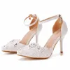 Sandali da donna in pizzo bianco con strass perlati Sandali con tacco alto sottili Décolleté estivi Scarpe da sposa con vestito da festa