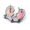 En gros 20pcs MEILLEURS BOURGEONS Broches Meilleurs Amis Émail Épinglettes Coeur Brisé Fumée Cigarette Avec Main Chapeau Bijoux Accessoires 201009