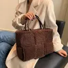 Borse da sera Borsa a mano grande in tessuto di pelliccia sintetica Borsa a mano grande invernale Borsa da donna in peluche di lana d'agnello di alta qualità