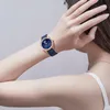 Armbandsur kreativa kvinnor tittar på lyxiga guldblå ​​kvarts damer relogio feminino mesh band reloj mujerwristwatcheswristwatches