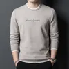 Diseñador de marca de moda Knit Pulhever Sweater Men Crew Carta impresa Fit Slim Autum Invierno Marina marina informal Men ropa 220817