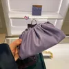Venetaabottegaa Дизайнерские сумки Jodie Cloud Аутентичная сумка Мини-маленькая гладкая кожа-мессенджер с клецками