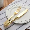 Vintage Western Gold Plated Cutlery Tableware Set 24pcs Dining Knives Forks Teaspoons Golden Luxury Dinnerware Sets Engraving 220317