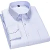القمصان اللباس الخاصة بالرجال القياسي للرجال المناسب الأكمام الطويلة قميص قميص واحد تصحيح الجيب زر أسفل ذوي الياقات البيضاء
