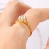 Pierścionki ślubne złoto dla kobiet pierścionek zaręczynowy Regulowany kryształowy diament Akcesoria Koreańska moda biżuteria Mariage R812 Wynn22