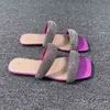 Kapcie kobiety letnie buty płaskie obcasy modne bling dhinestone dziewczęta plażowe slajdy przed wypoczynek dla kobiet 220530
