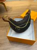 Schoudertassen 22 herfstbloemen schilderen lus tas croissant stokbrood halve maan hobo ketting schouder kruis body body lady onderarm handtas cir