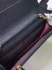 حقائب يد فاخرة عالية الجودة في حقيبة يد نسائية بتصميم سلسلة صغيرة حقائب كتف صغيرة مربعة الشكل