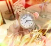En sıcak moda küçük tasarımcı kadın izle 33mm elmas yüzük çerçeve safir sistal bayanlar tam ince paslanmaz çelik zarif popüler ortak serin saatler hediyeler