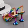 Top-Qualität Frauen Sandalen Design Kristall Diamant Sonnenblumen Frauen speicherte Zehenpumpen Mode Regenbogen mehrfarbige Tasse High Heels