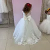 Big Bow Backless Tulle Flower Girl Dresses para Festas de Casamento Vestidos Infantis de Festas Crianças Crianças Principal Princess Crianças Primeira Comunhão Recedas de Comunhão Forma Formal CL0570