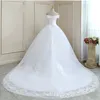 Hochzeitskleider applizierte Spitzenknopfstufte Rüschen zurück Brautkleider Vestidos de Novia Robe de Mariage