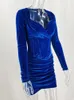 Sexiga Bodycon Klänningar för Kvinnor Kläder Sexiga Klubb Outfits För Kvinnor Clubwear Velvet Klänning Blå Slitklänning Ankomst Vår 220406