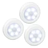 Luzes noturnas 3pcs/lote 6 LED IR IR Bright Motion Sensor ativado Luz de parede Auto/off Battery Operado para o corredor da noite