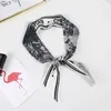 エレガントな女性の髪のスカーフファッションジャングルの鳥プリントシルクスカーフの光の贅沢なヘッドバンドfor Ladies Foulard Cheveuxヘッドドレス