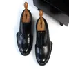 Handgjorda formella affärsskor Cowhide British Style Gentlemen Formell Suit Dress Shoes Mens Oxfords