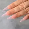 Falska naglar Long Stiletto Nude Pink Faux Ongles Fake Sharp Glossy Gel Nail Tips Full Cover Solid Color Press On Salon
