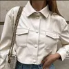 Femmes Crop Tops Veste En Cuir Couleur Unie Noir / Blanc À Manches Longues Bouton Ouvert Revers Manteau avec Poches Streetwear L220801