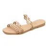 Kvinnor Tofflor Platt sommarkläder Bekväma Beachwear Outdoors Flip Flops Tre eller Four Belt Stretch Sandals Cross Strap Indoor Fashion Shoes