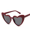 hjärta Solglasögon Mode Hjärtformat märke Dam Glasögon Outdoor Beach Lyxiga solglasögon UV400 Goggle med 14 färger Valfritt