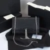 Kadın Zincir Omuz Çantaları Moda Tasarımcıları metal kolye çile Crossbody Çanta Bayan Düz Renk Deri Günlük Depolama Çanta bozuk para cüzdanı