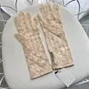 Chic Letter Broidery Lace Gants