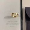 Love Ring 8 Diamonds Width 3.6mm v Gold 18k Material لن تتلاشى أبدًا