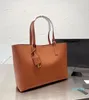 2022 Luxury Designer Ladies Shopping Bag stor kapacitet Handväska Tote Levereras med plånbok Deerskin Texture Fodmönster Kvinnor Kvinnor