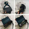 HBP Crossbody Çanta Mektubu Baskılı Ekose Tuval Omuz S Kadınlar için Geniş Bantlı Kadın Küçük Kare Cüzdan ve El Çantası Trend Marka 220727