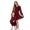 Yeni yaz aile eşleşen kıyafetler Chiffondress Soild Renk Polka Dot Anne ve Kızı Eşleştiren Giysiler