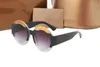 999 créateur de mode Lunettes de soleil Lunettes de soleil de haute qualité Femmes Femmes Mennes Verre femme Sun Verre UV400 Lens Unisexe avec boîte