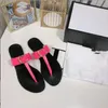 Luxury Designer Slide Slippers Summer sandals Beach Indoor Flat Flip Flops Leather Lady Women Fashion Classic Shoes Ladies Size 35-40