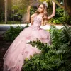 Niesamowita koralikowana suknia balowa sukienki Quinceanera Dżencienki w kształcie w kształcie dekoltu Warstwowe księżniczki suknie na bal