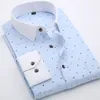 Långärmad Mäns Plaid Casual Shirts Regular Fit Blue Grey Checked Tun Summer Light Weight Social Work Business Dress Shirt 220401