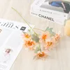 Künstlicher Seidenblumenstrauß, Simulation Gänseblümchen, Heimtisch, Blumenarrangement, dekorative Blumen für die Hochzeit