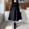 QWEEK Vintage robe noire femmes français élégant col carré à manches longues robe mi-longue automne dames rétro vêtements Chic coréen 220316