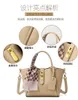 Bolsas de hombro Mujeres Moda de moda Bolsas de cubo de mujeres New Texture Bag Lady Messenger Bolse Middle-Shoulger de gran capacidad 2022 Top Calidad
