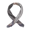 foulard tie