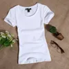 2022 T-shirt pour femmes T-shirt à manches à manches minces à manches minces simples pour une chemise d'été féminine