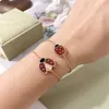 Claasic – Bracelet porte-bonheur pour la fête des mères, bijoux de printemps, ailes ouvertes/fermées, coccinelle, breloques, haute édition